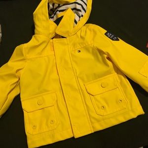 Yellow rain jacket (Tommy Hilfiger)